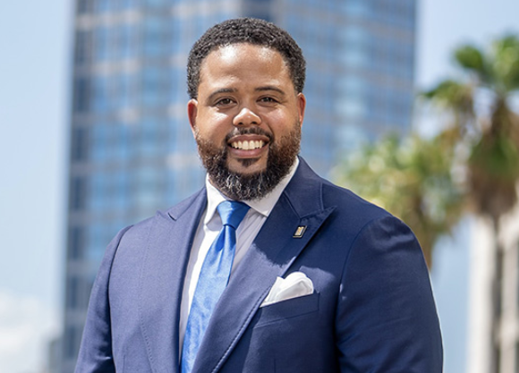 Domonique D. Calhoun, Esq. Sworn in as National Bar Association 81st President